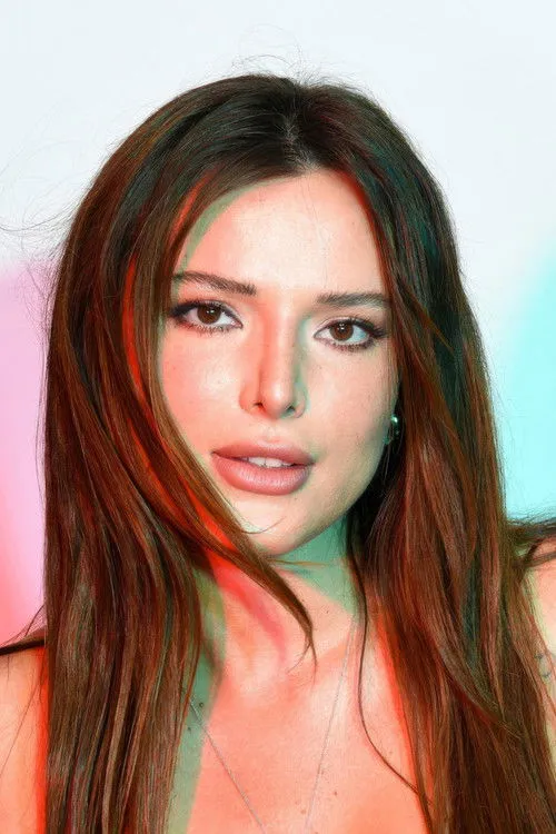 Bella Thorne photo