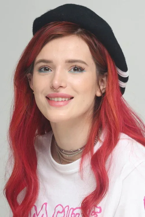 Bella Thorne photo