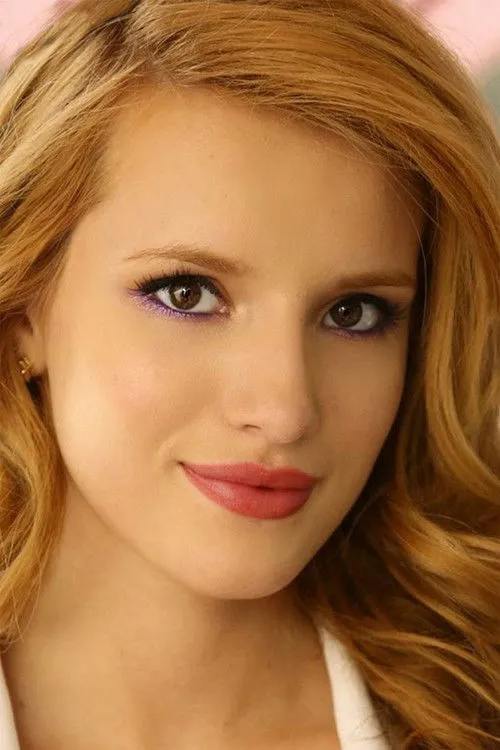 Bella Thorne photo