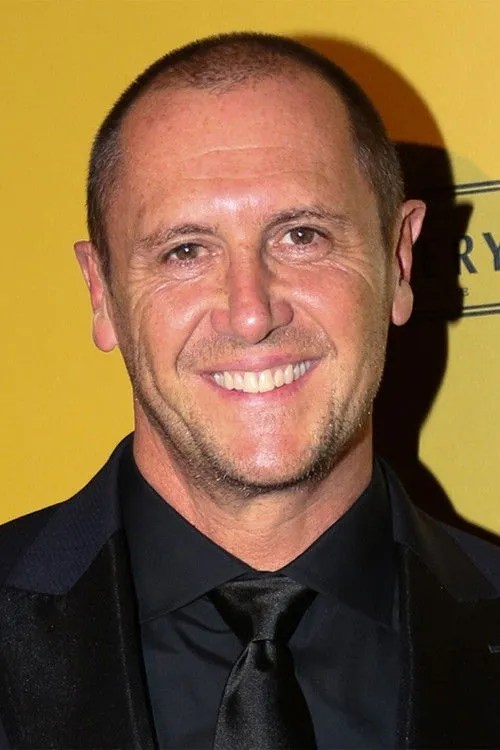 Larry Emdur photo
