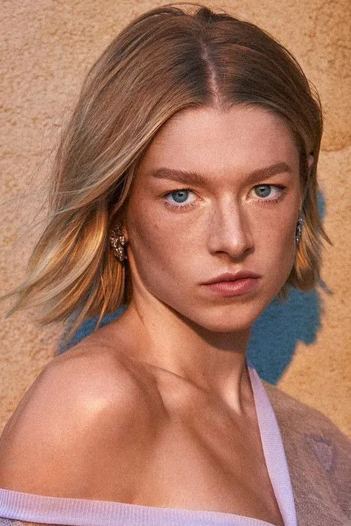 Hunter Schafer photo