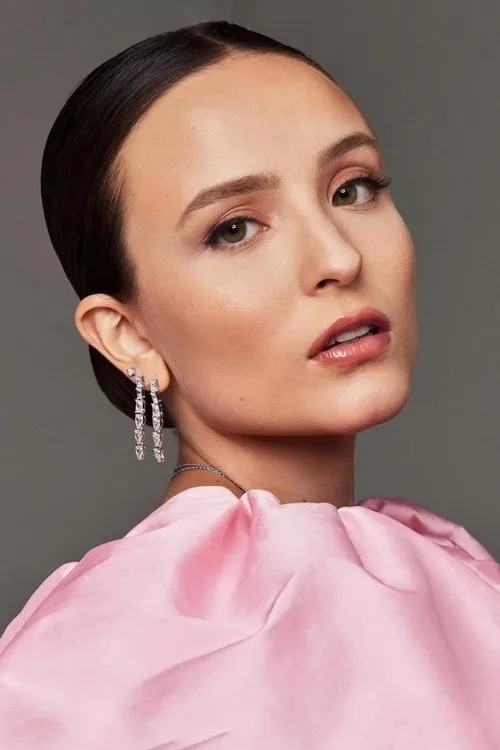 Larissa Manoela photo