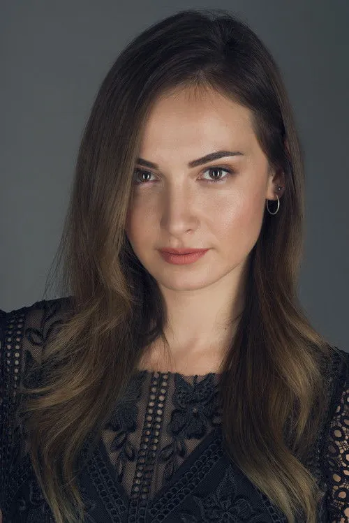 Başak Gümülcinelioğlu photo