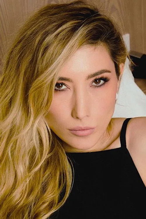 Dichen Lachman photo