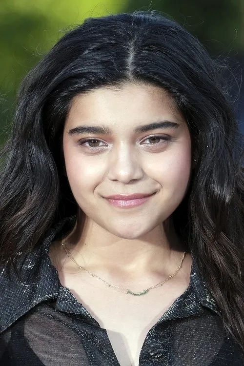 Iman Vellani photo