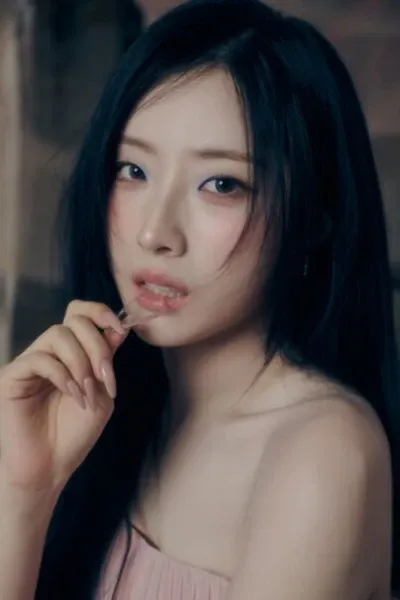 Cho HaSeul photo