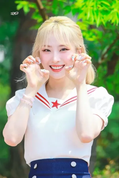 Cho HaSeul photo