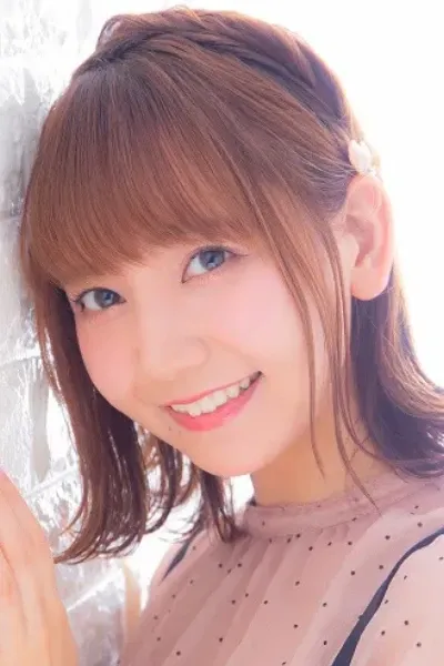 Azumi Waki photo