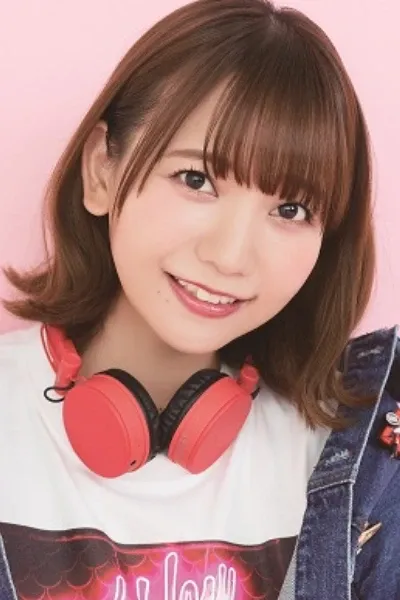Azumi Waki photo
