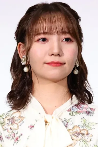 Azumi Waki photo