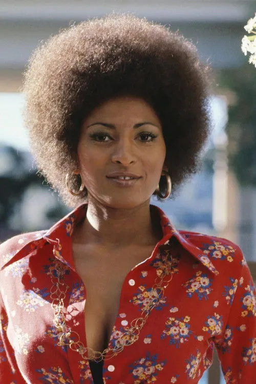 Pam Grier photo