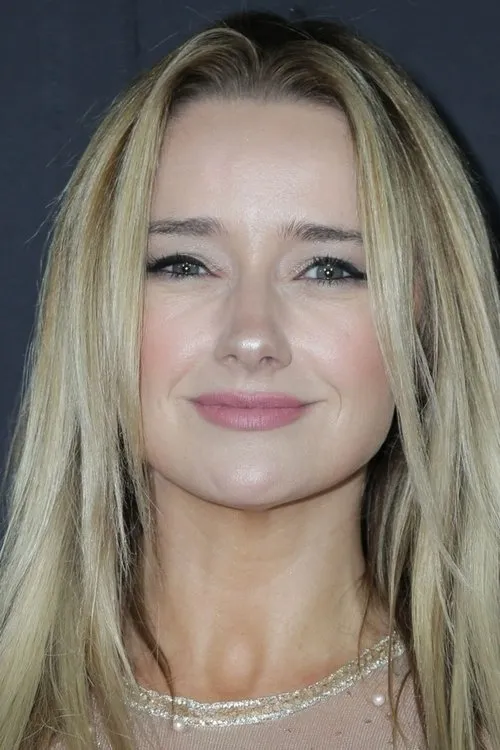 Amy Shiels photo
