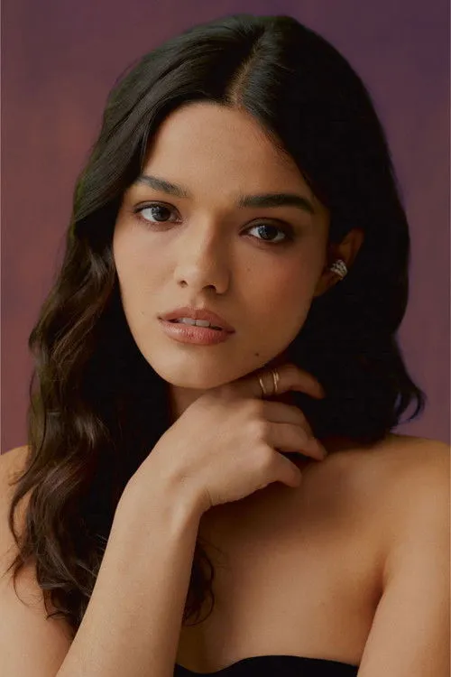 Rachel Zegler photo