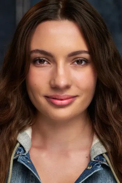 Olivia Benedict photo