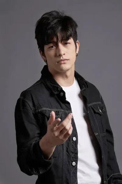 Luke Ishikawa Plowden photo