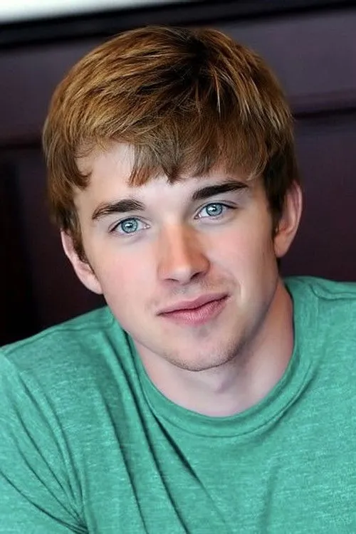 Chandler Massey photo