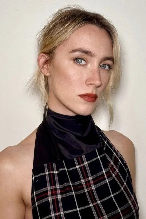 Saoirse Ronan photo