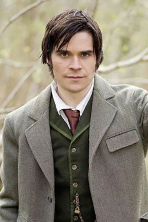 Hans Matheson photo