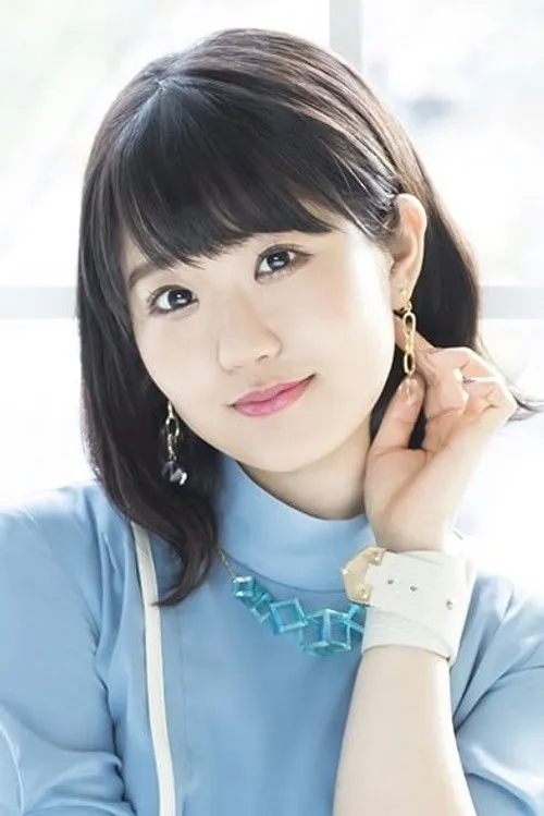 Nao Toyama photo