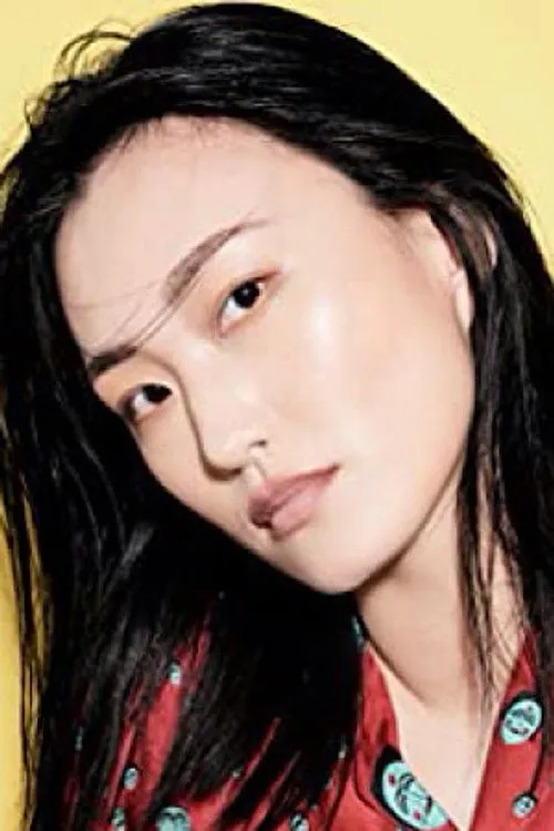 Mari Yamamoto photo