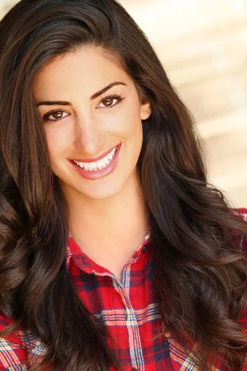 Ayden Mayeri photo