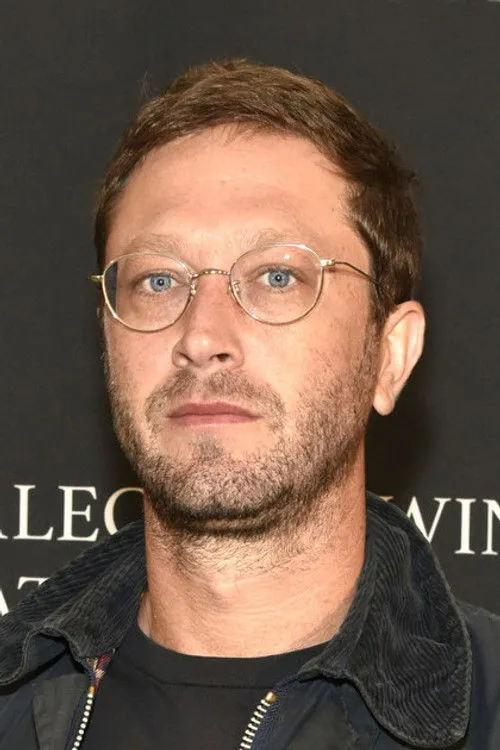 Ebon Moss-Bachrach photo