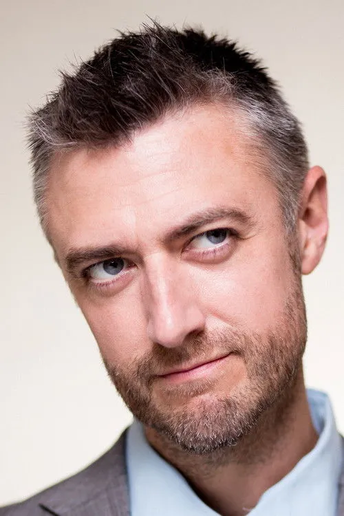 Sean Gunn photo