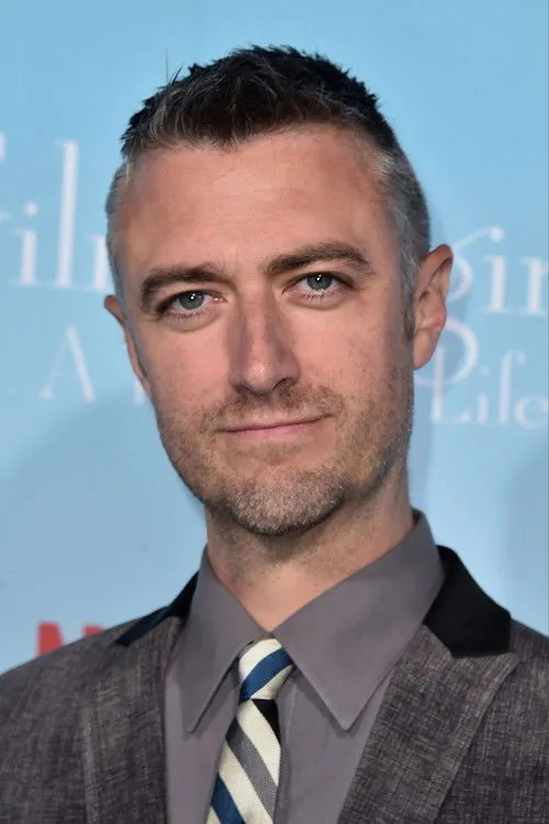 Sean Gunn photo