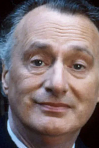 Paul Eddington photo