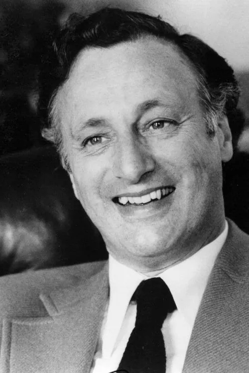 Paul Eddington photo