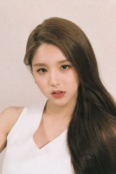 Heejin (Jeon Hee Jin) photo
