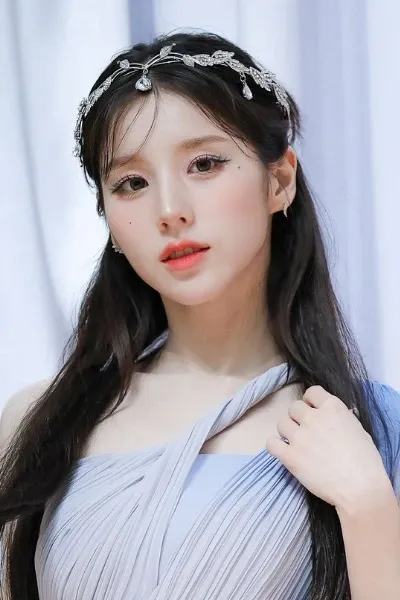 Heejin (Jeon Hee Jin) photo