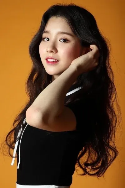 Heejin (Jeon Hee Jin) photo