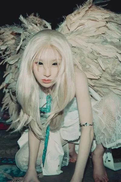 Heejin (Jeon Hee Jin) photo
