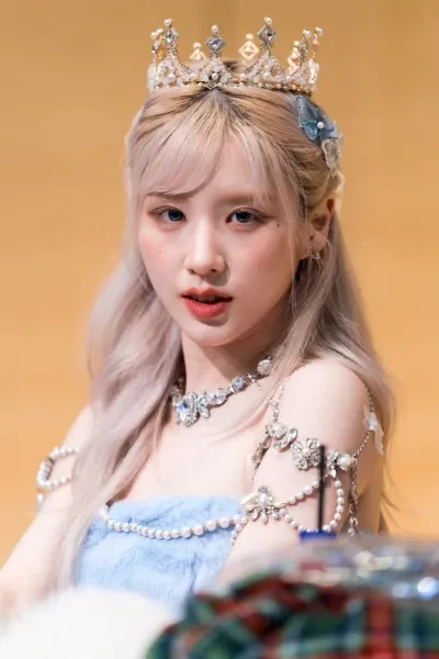 Heejin (Jeon Hee Jin) photo
