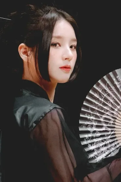 Heejin (Jeon Hee Jin) photo