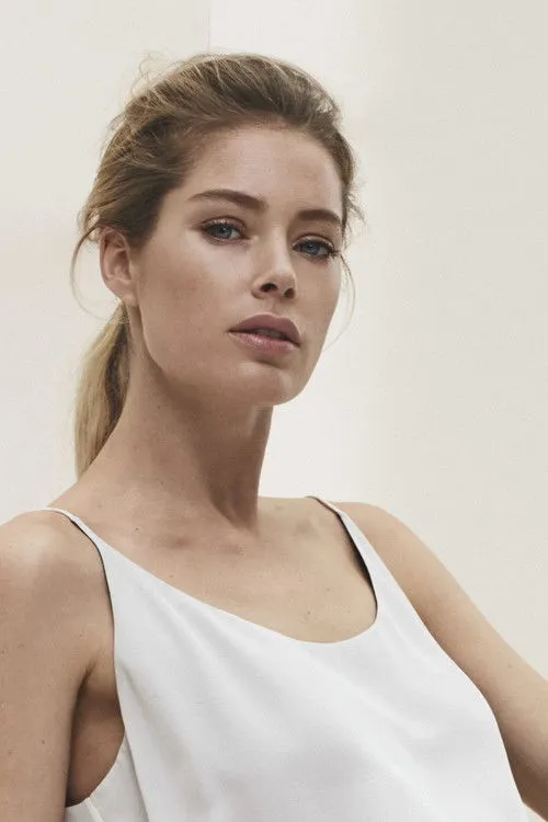Doutzen Kroes photo
