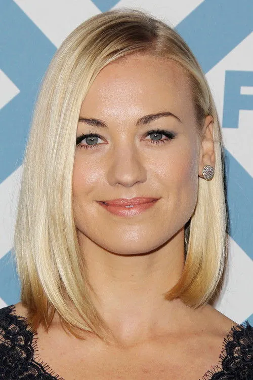 Yvonne Strahovski photo
