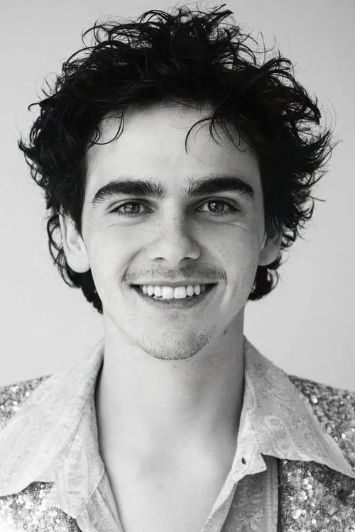 Jack Dylan Grazer photo