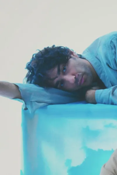 Alex Wolff photo