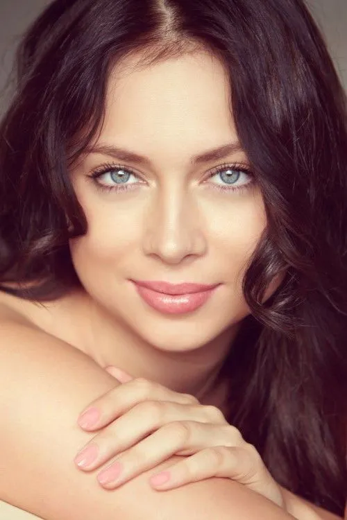 Nastasya Samburskaya photo