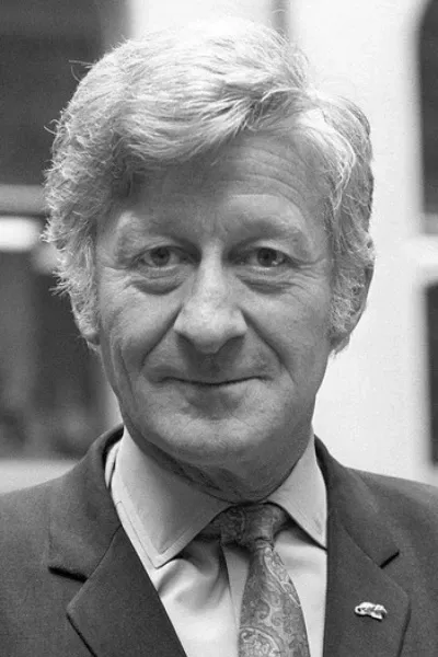 Jon Pertwee photo