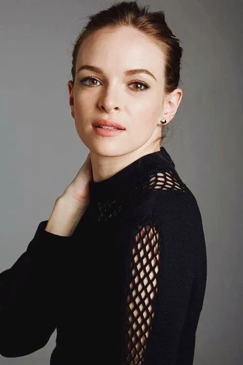 Danielle Panabaker photo