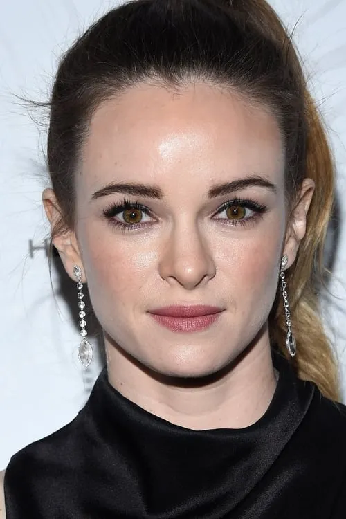 Danielle Panabaker photo