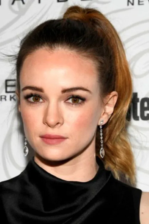 Danielle Panabaker photo