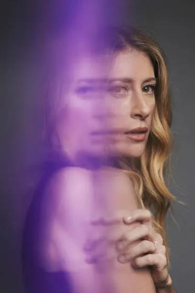 Caissie Levy photo