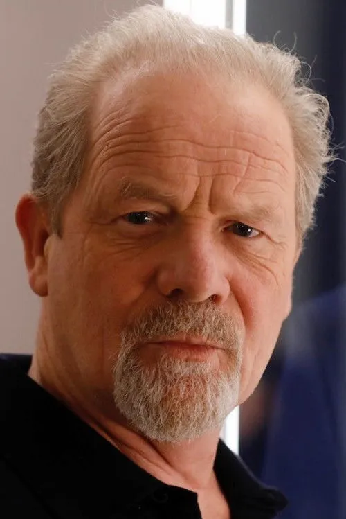 Peter Mullan photo