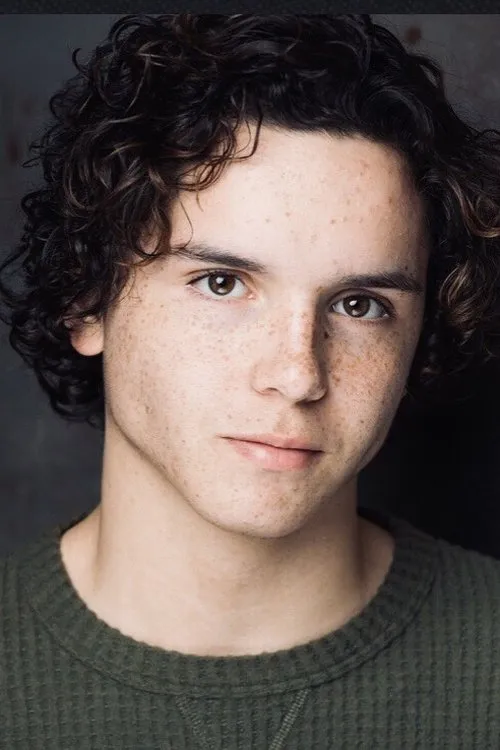 Noah Lomax photo