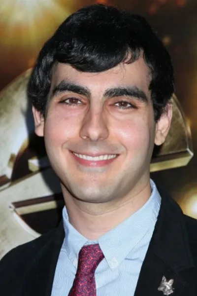 Gil Kenan photo
