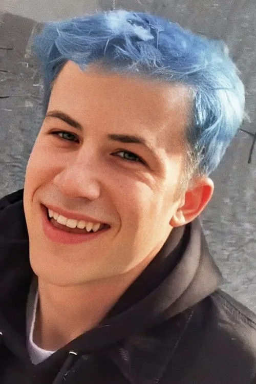 Dylan Minnette photo